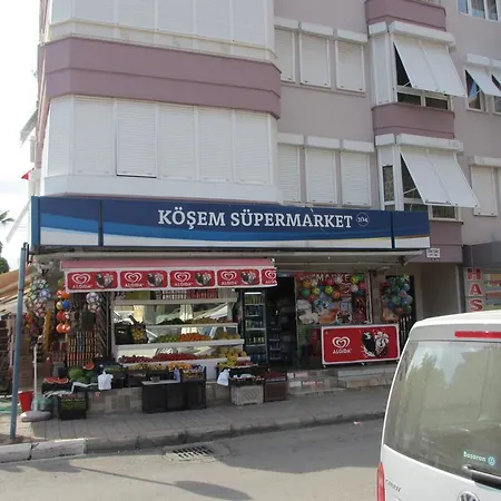 At Cleopatra Beach Apartment Alanya